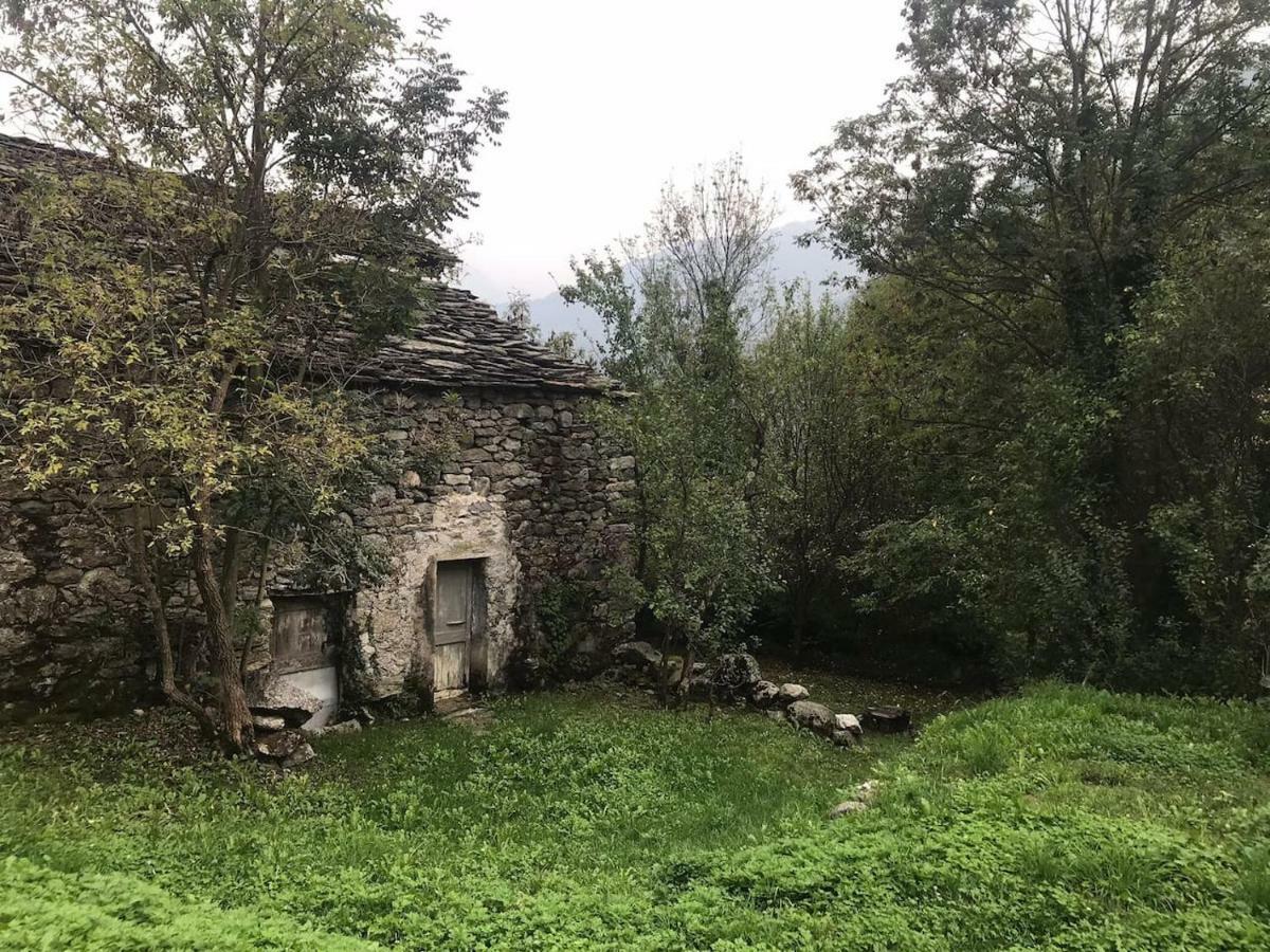 Villa Il Bilocale Della Nonna Locana Exterior foto